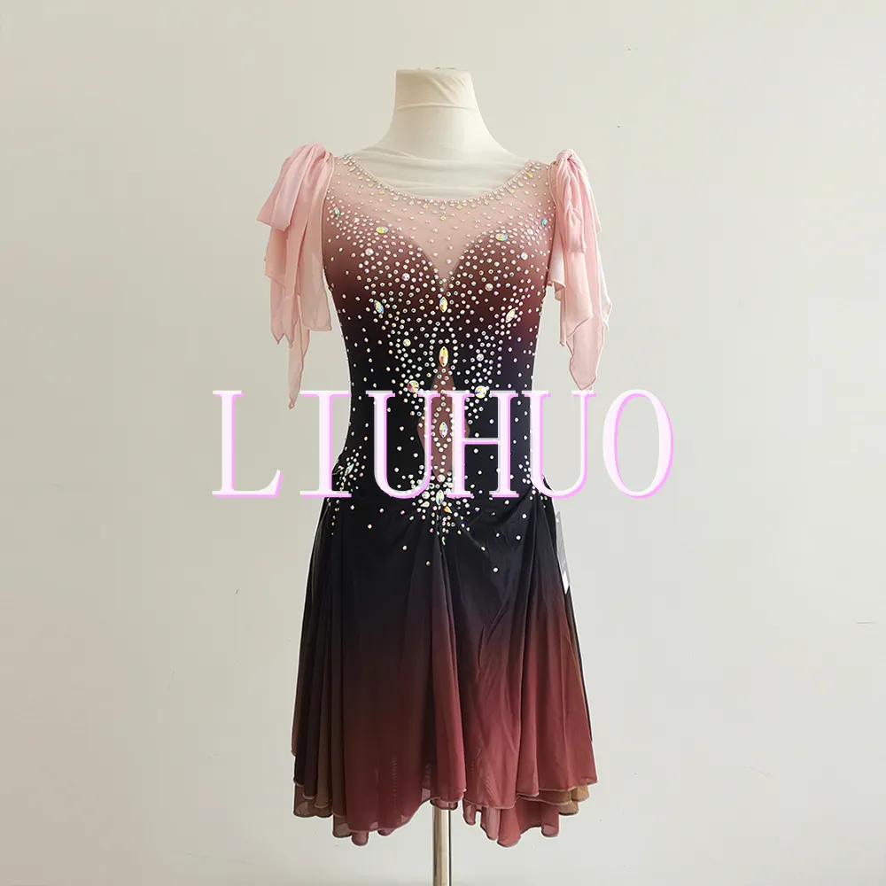 LIUHUO Custom Figure Skating Suit - Boost Your Performance-LIUHUO