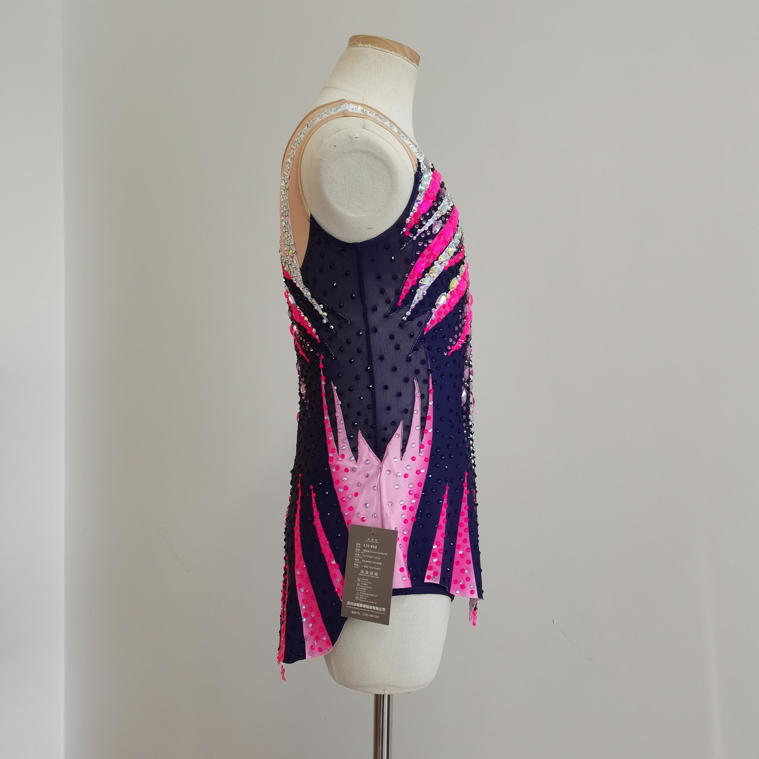 LH Rhythmic Gymnastics JC355