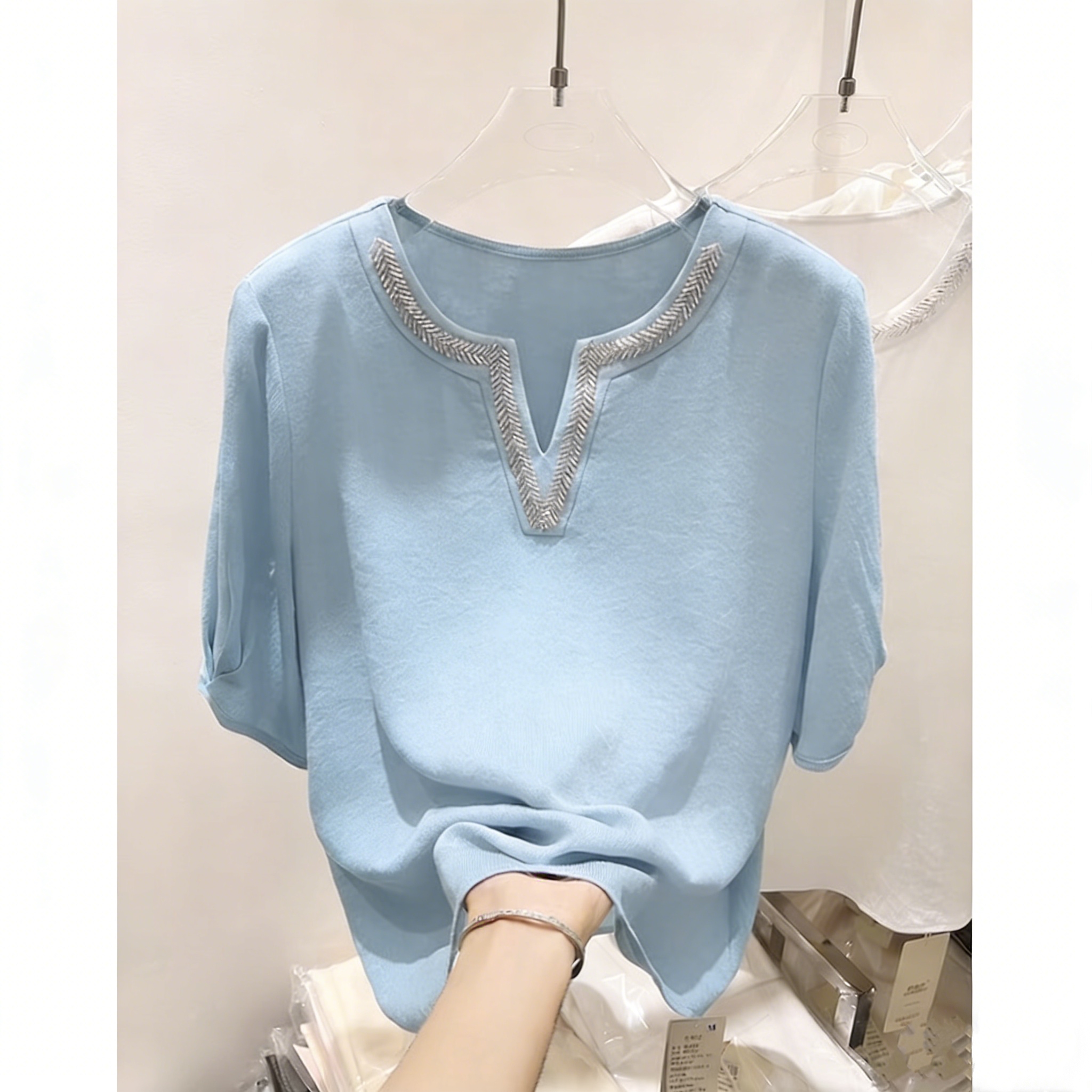 Women's Linen V-Neck Comfortable Tops