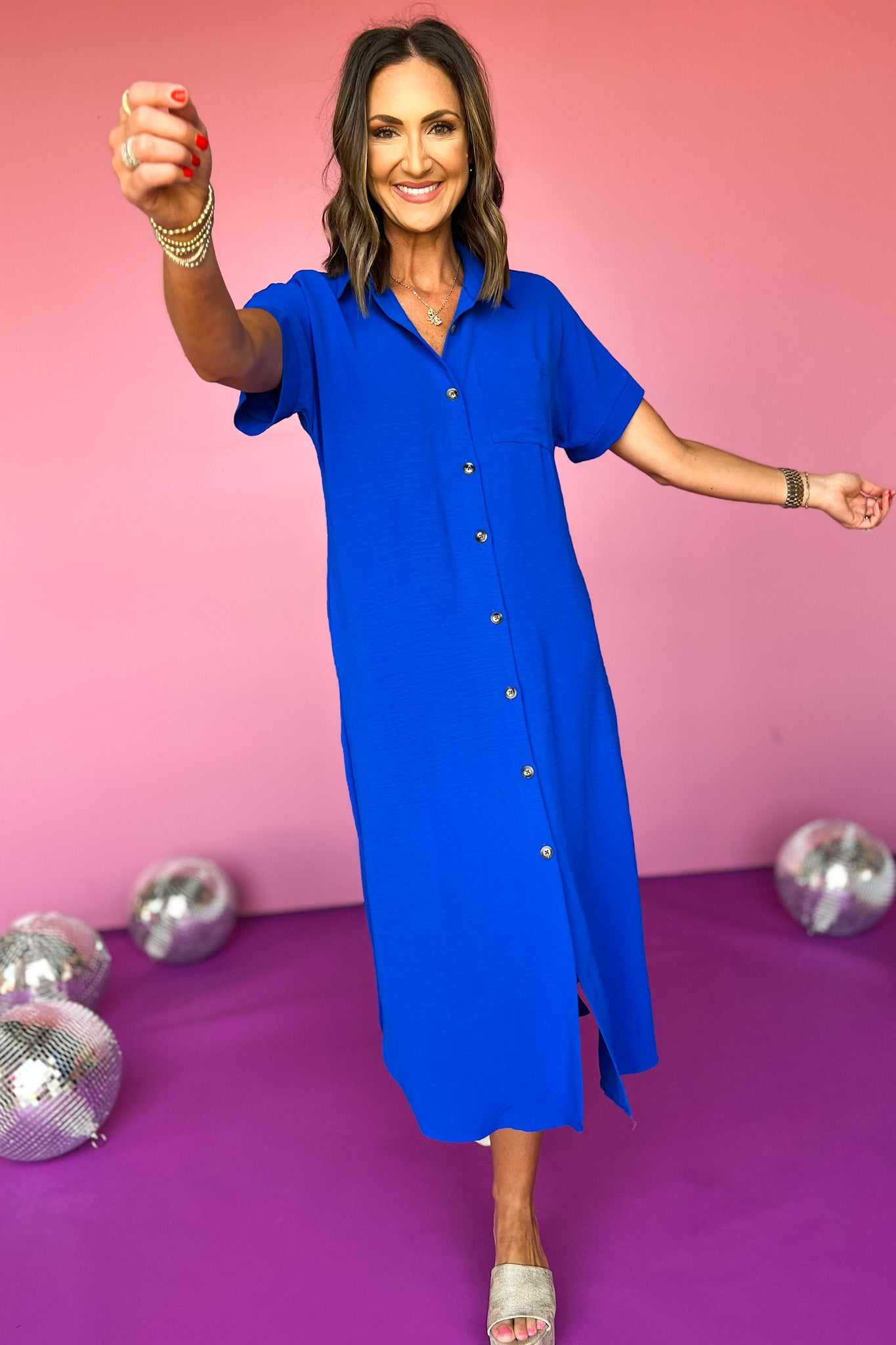 Button Down Short Kimono Sleeve Curved Hemline Midi Dress