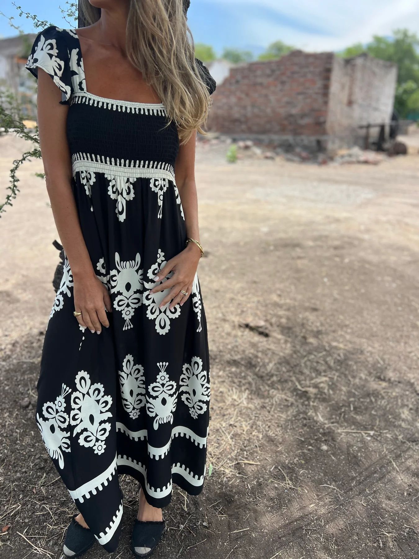 V-Neck Print Maxi Dress With Pockets