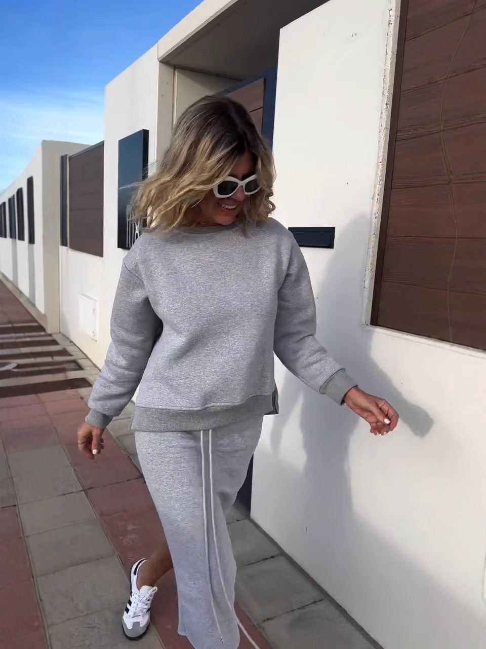 2025 Women's Casual Sweater Sports Suit