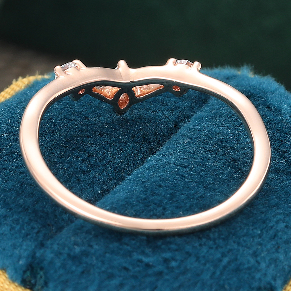 Juyoyo Three Stone Moissanite Curved Wedding Band Rose Gold Stacking Ring for Women
