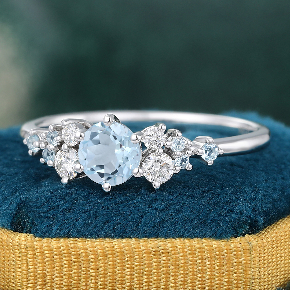 Juyoyo Round Aquamarine Engagement Ring with Diamond & Aquamarine Cluster Ring