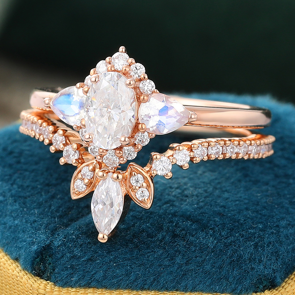 Juyoyo Oval Moissanite Bridal Ring Set Rose Gold Vintage Halo Engagement Ring Set - 2pcs