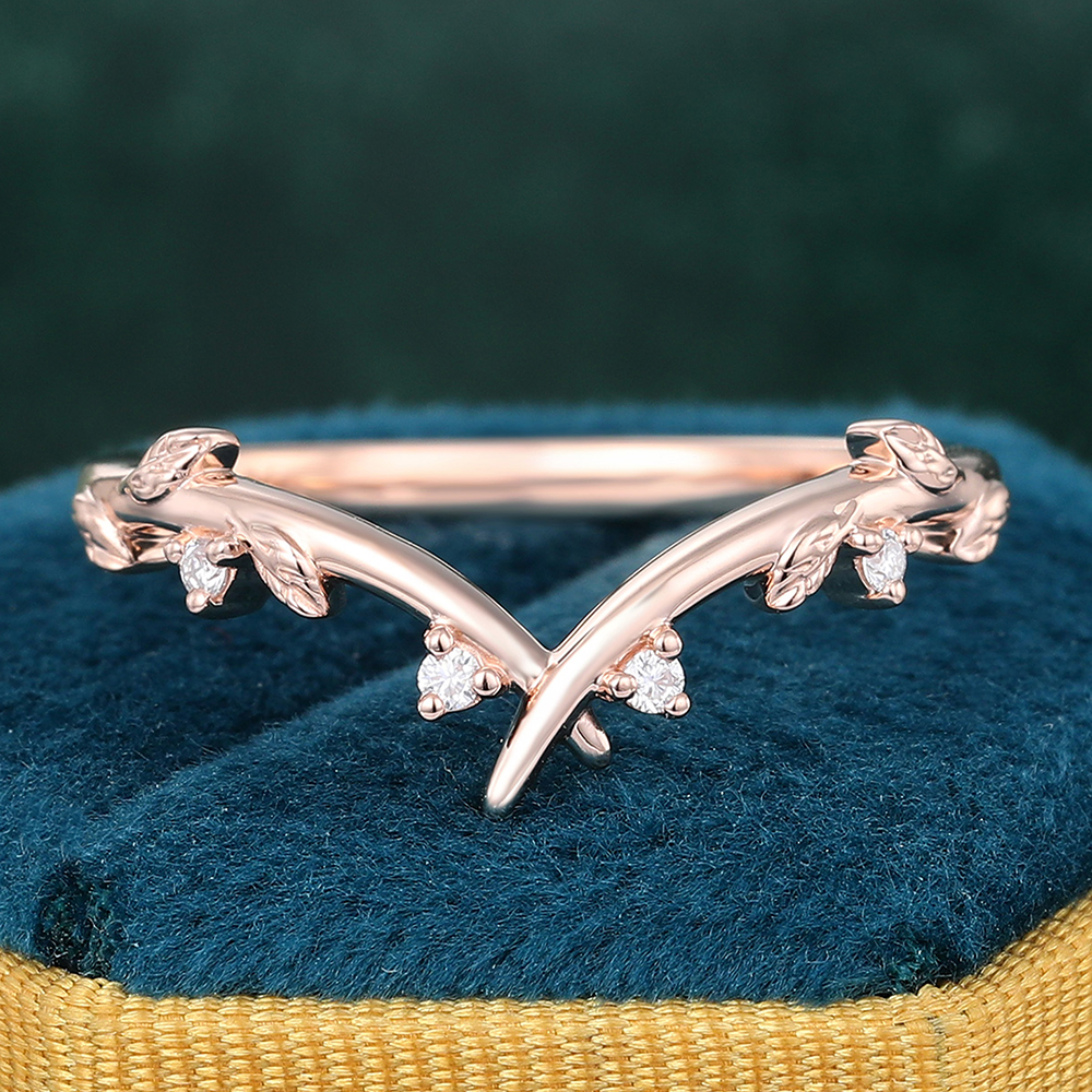 Twig Inspired V-shaped Moissanite Wedding Band Curved Stacking Ring
