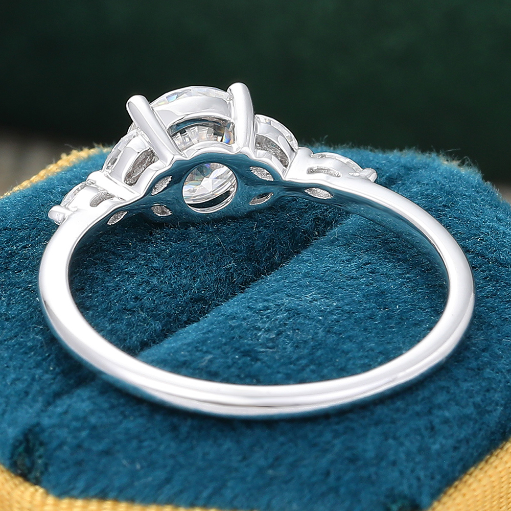 Juyoyo 1CT Round Cut Moissanite Engagement Ring Cluster Bridal Ring