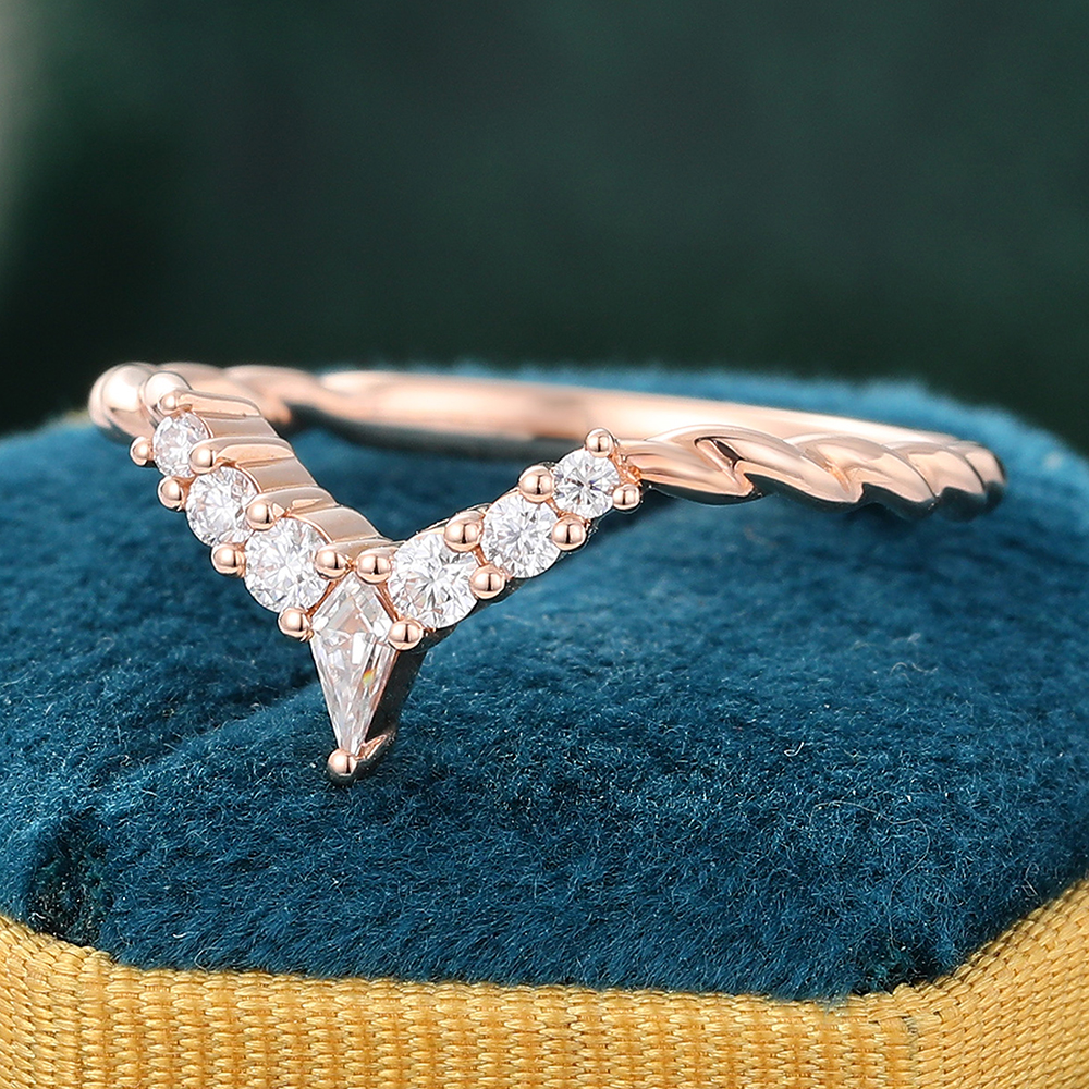 Juyoyo Moissanite Twisted Curved Wedding Band Rose Gold Matching Stacking Ring for Women