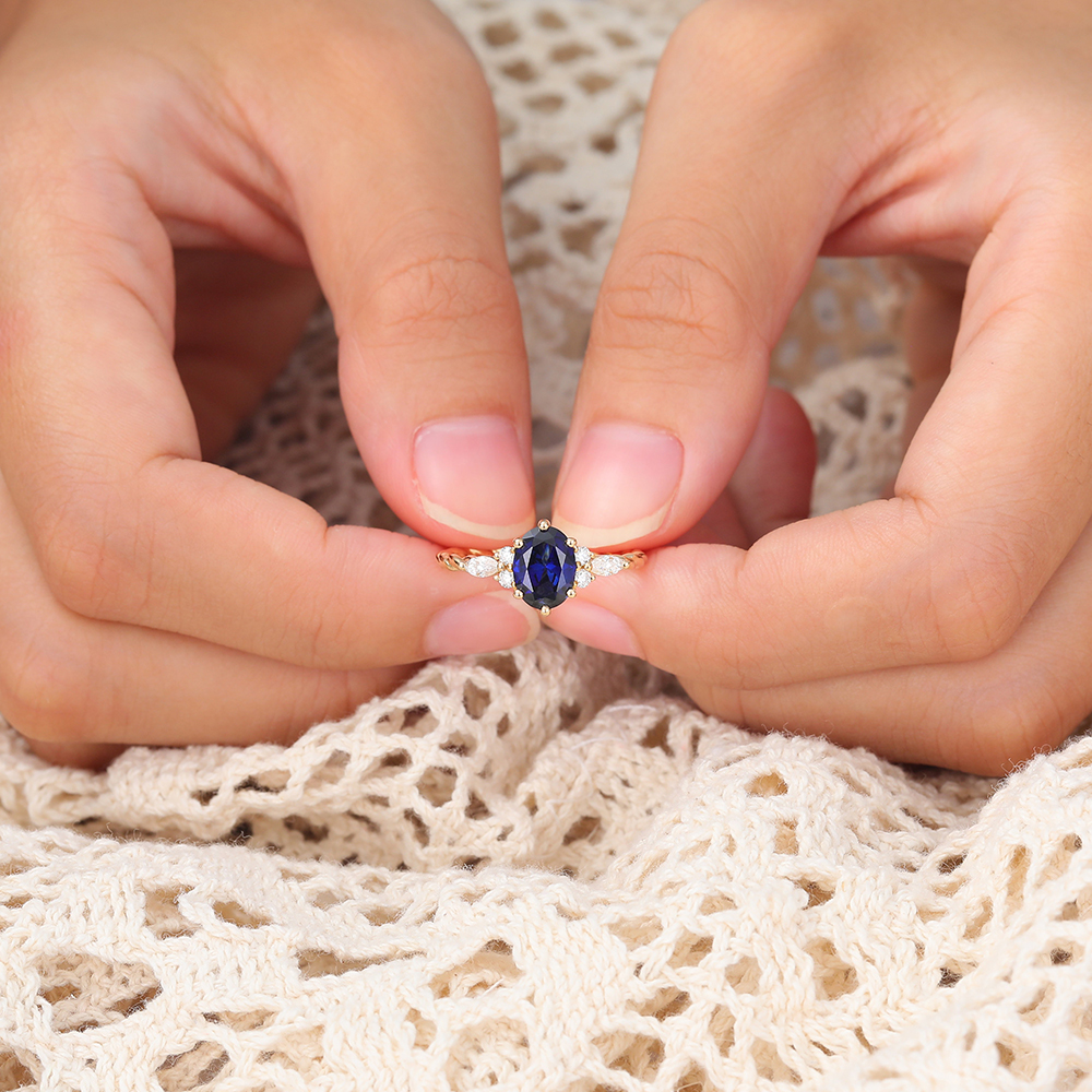 Juyoyo Oval Blue Sapphire Engagement Ring Gold Sapphire Ring Vintage Moissanite Wedding Bridal Ring