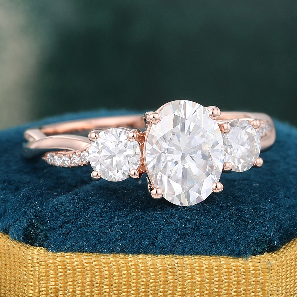 Juyoyo Oval Moissanite Trinity Engagement Ring Unique 3 Stone Engagement Ring - 14K Rose Gold