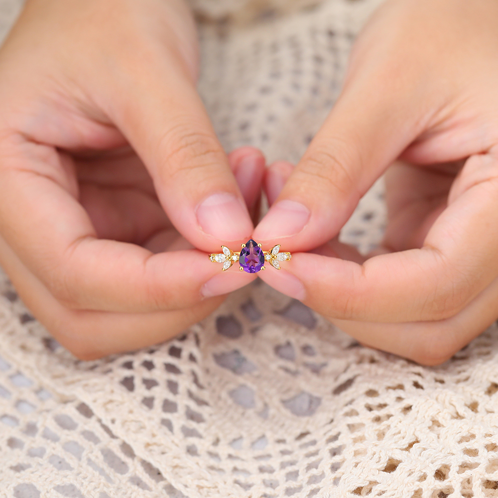 Juyoyo 14K Gold Pear Shaped Purple Amethyst Vintage Leaf Engagement Ring February Birthstone Gift
