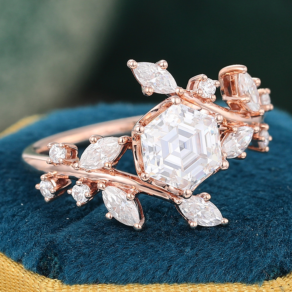Juyoyo Hexagon Cut Rose Gold Vintage Mossanite Engagement Ring