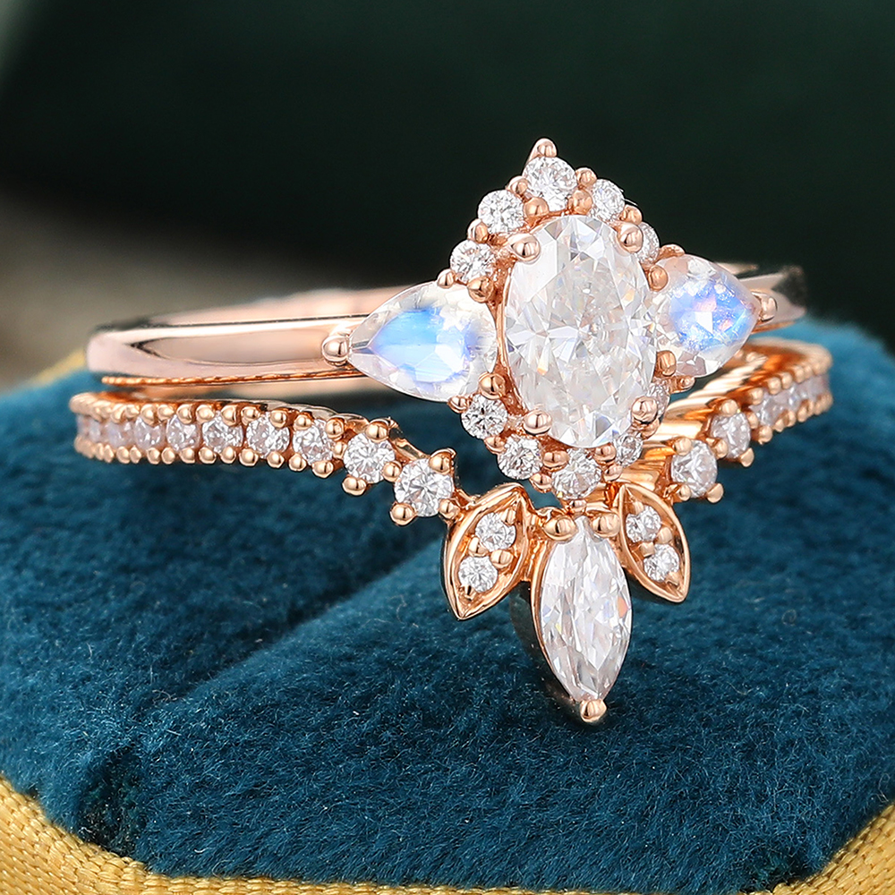 Juyoyo Oval Moissanite Bridal Ring Set Rose Gold Vintage Halo Engagement Ring Set - 2pcs