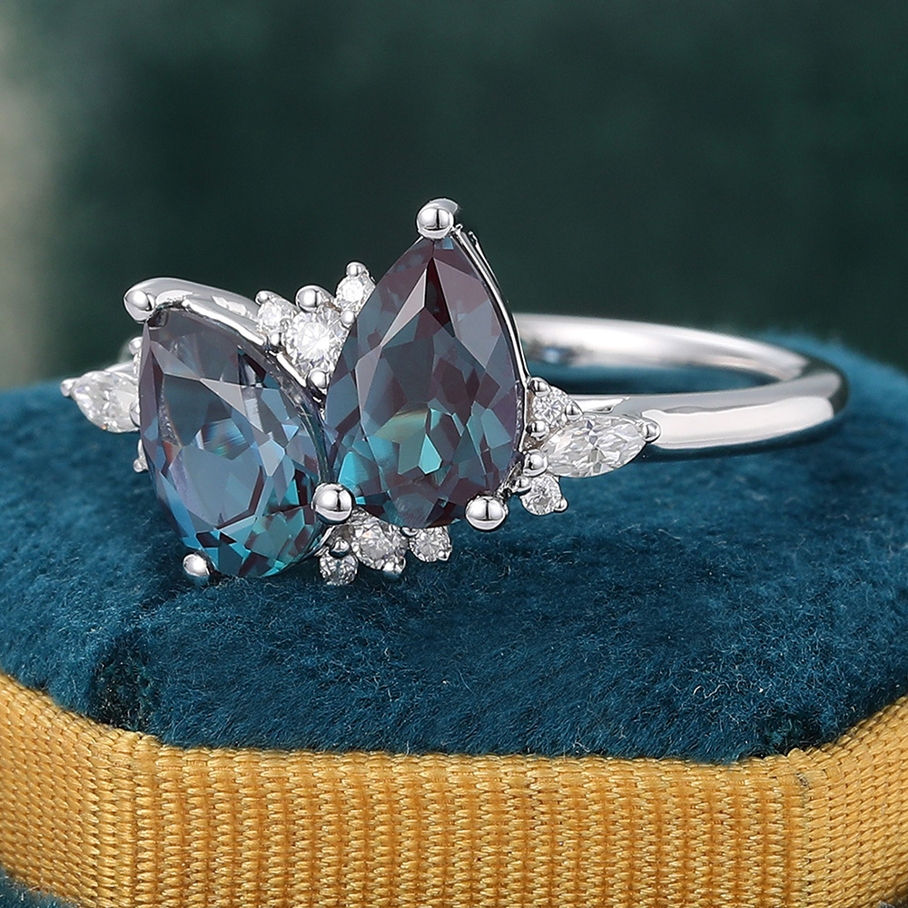 Pear Shape Toi Et Moi Alexandrite Engagement Ring