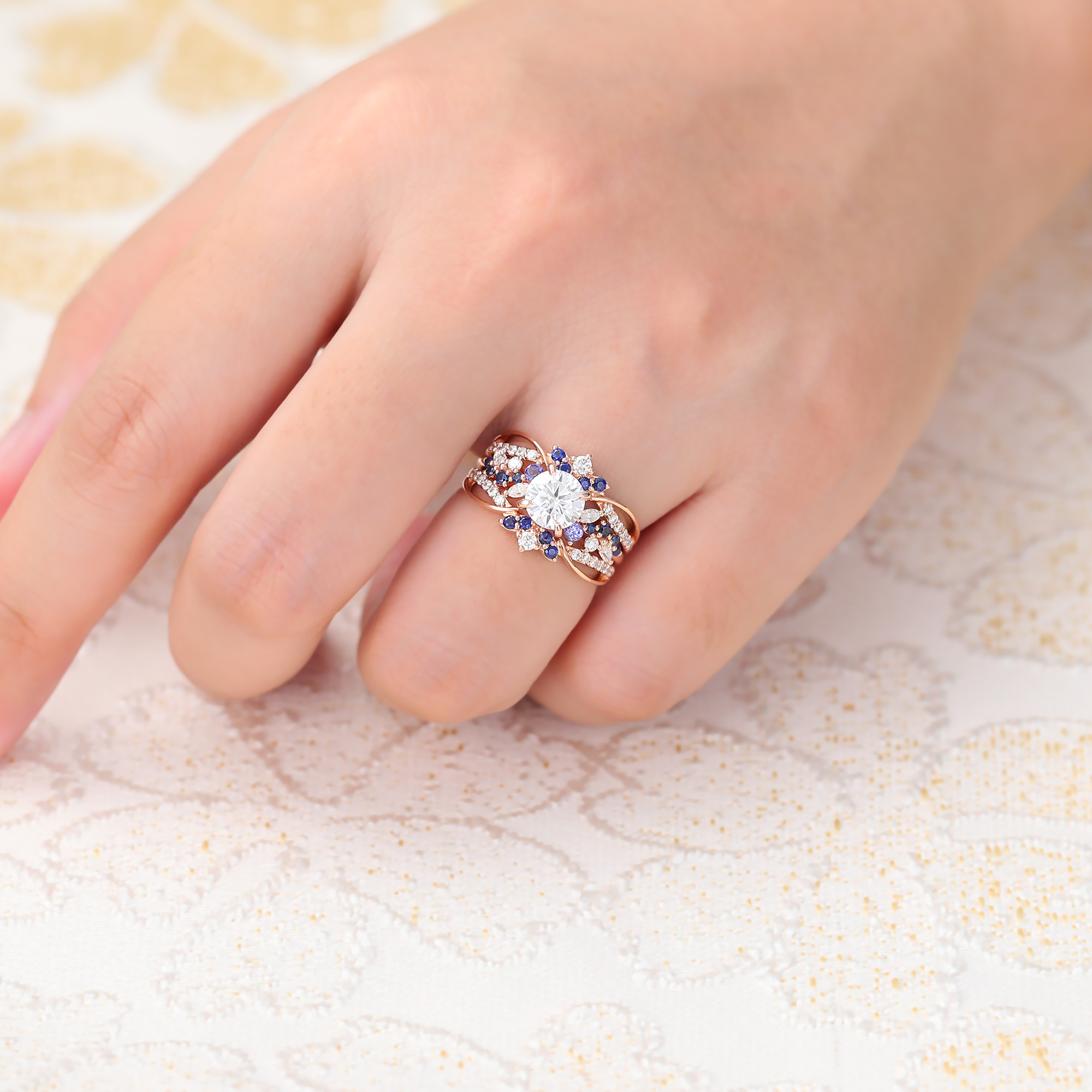 Juyoyo Round Cut Moissanite Bridal Ring Set Unique Crown Double Bands Vintage Engagement Ring