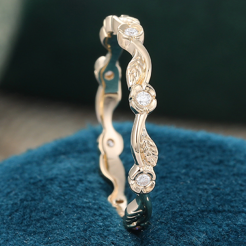 Juyoyo Round Cut Moissanite Wedding Band Foliage Floral Nature Inspired Stacking Ring 14K Yellow Gold