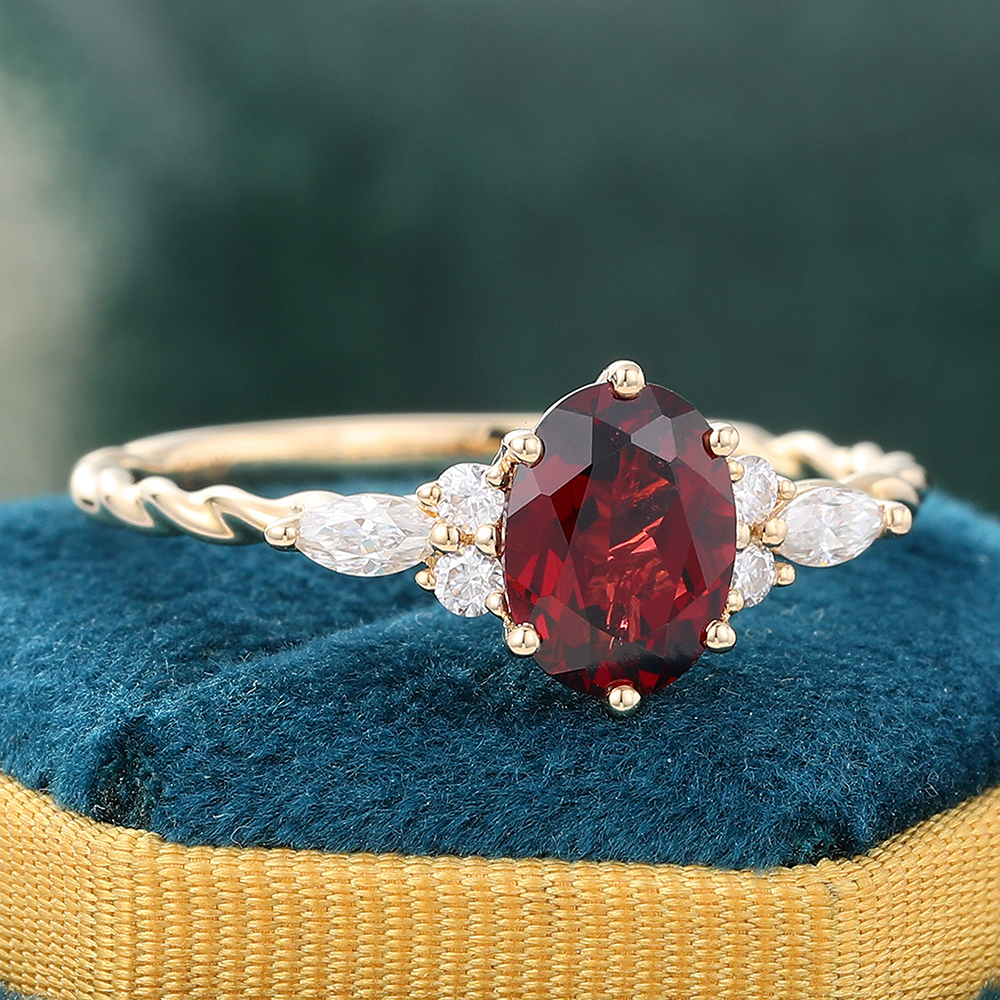 Juyoyo Vintage Oval Cut Garnet & Diamond Engagement Ring for Women 14K Gold Twisted Bridal Ring