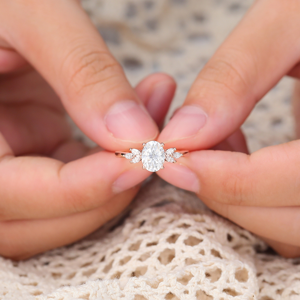 Juyoyo Rose Gold Oval Cut Moissanite Engagement Ring Diamond Accents Women's Bridal Ring