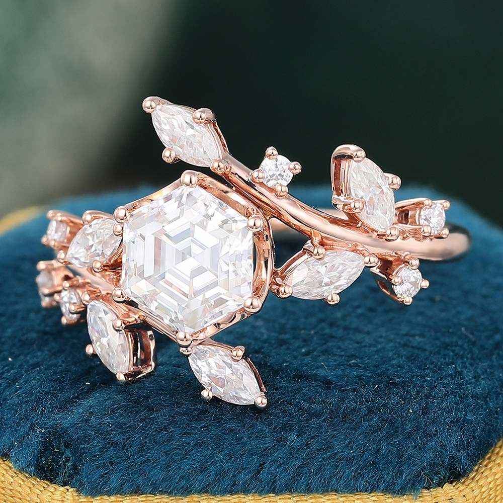 Juyoyo Hexagon Cut Rose Gold Vintage Mossanite Engagement Ring