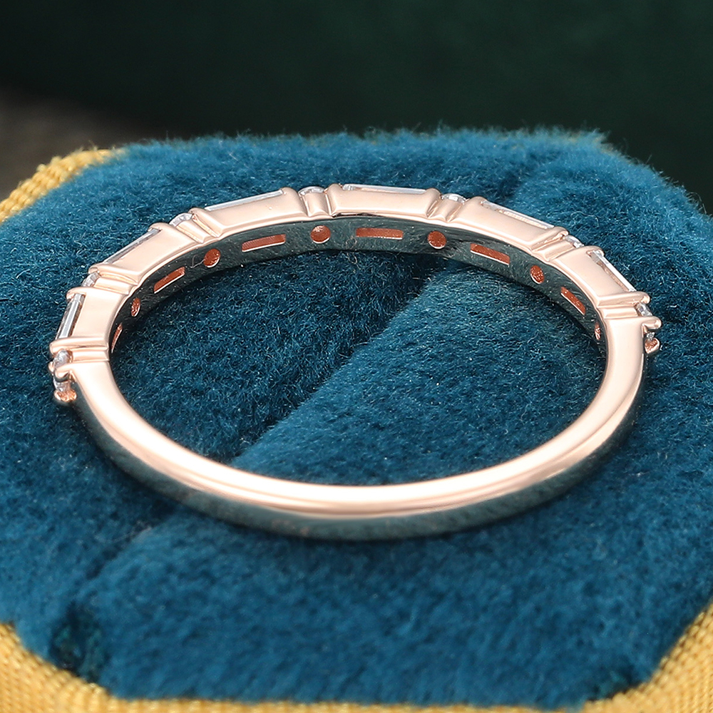 Juyoyo Baguette Cut Moissanite Wedding Band Rose Gold Anniversary Promise Ring for Women