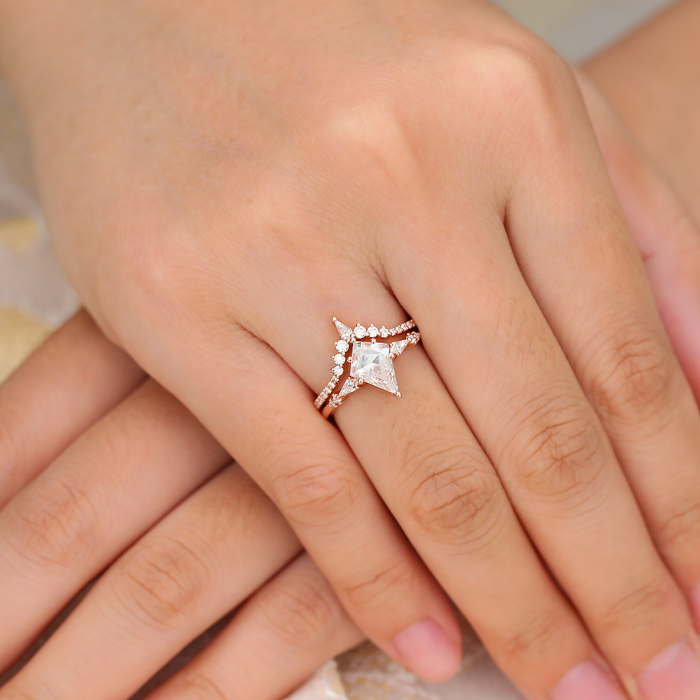 Juyoyo Vintage Kite Cut Moissanite Bridal Ring Set Diamond Cluster Pave Engagement Ring Set - 2pcs