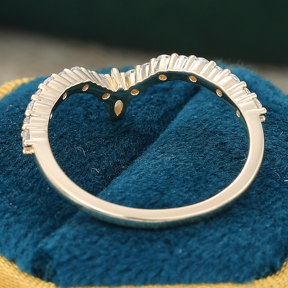 Juyoyo Moissanite Curved Wedding Band Yellow Gold Stacking Wedding Anniversary Promise Ring