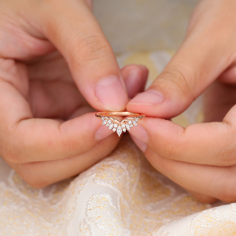 Juyoyo Marquise Cut Moissanite Rose Gold Curved Twisted Wedding Band