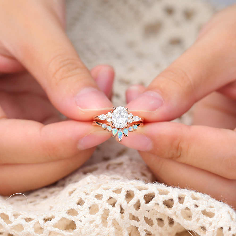 Juyoyo Oval Moissanite Rose Gold Engagement Ring Set