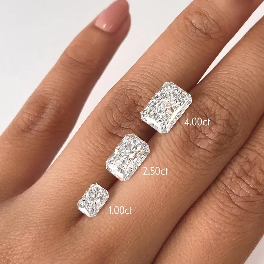radiant cut moissanite 