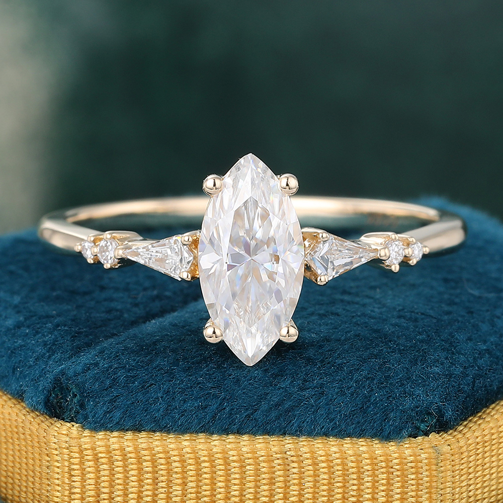 Juyoyo Marquise Cut Moissanite Engagement Ring for Women Vintage Anniversary Promise Ring Gift