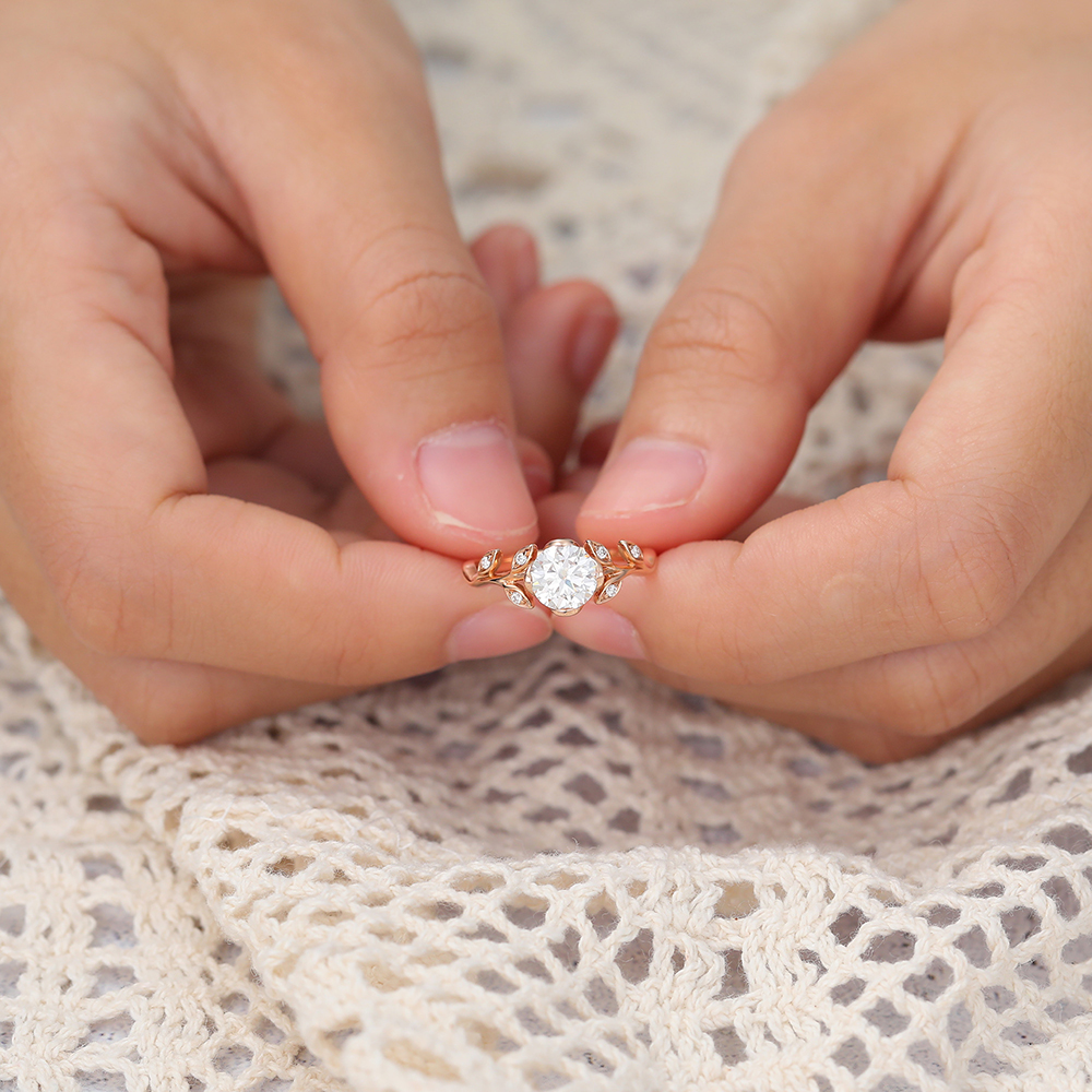 Juyoyo Round Cut Moissanite Engagement Ring Leaf Nature Inspired Diamond Ring 14K Rose Gold