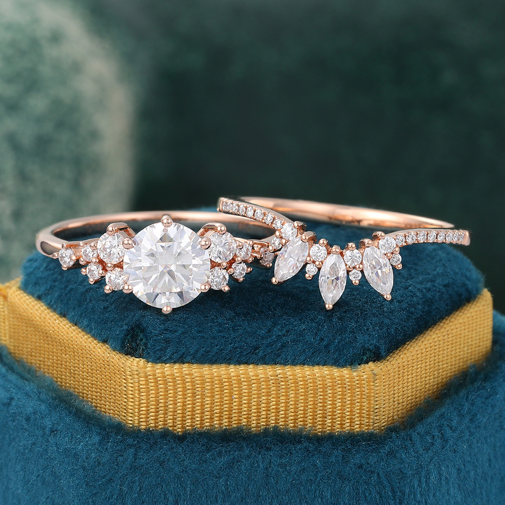 Juyoyo Moissanite Bridal Ring Set with Curved Wedding Band Vintage Engagement Ring Set - 2pcs