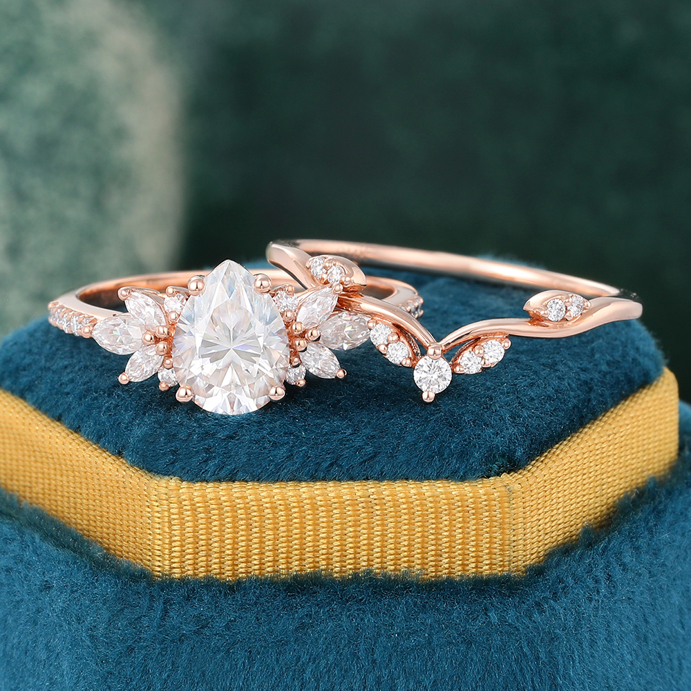 Juyoyo Pear Shaped Moissanite Wings Bridal Ring Set Diamond Accented Engagement Ring Set - 2pcs