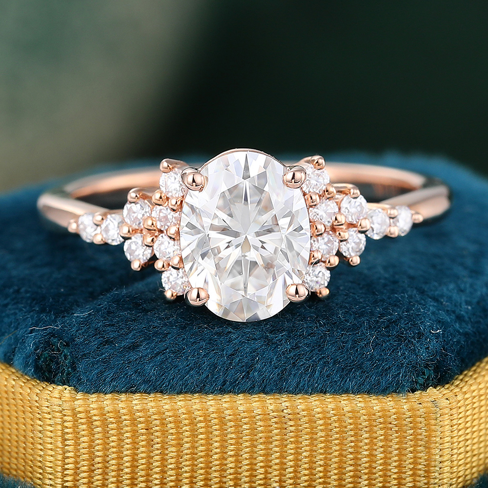 Juyoyo Moissanite Cluster Engagement Ring with Round Diamonds in 14K Rose Gold