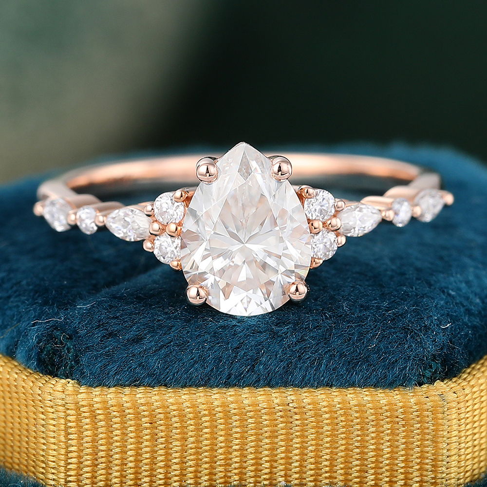 Unique Engagement Rings & Custom Engagement Rings for Women