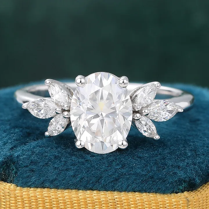 Juyoyo Oval Cut Moissanite White gold Vintage Engagement Ring