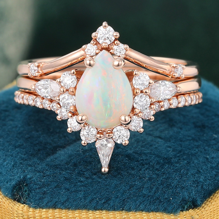 Exquisite Opal and Diamond Wedding Ring Set for Women - 3pcs