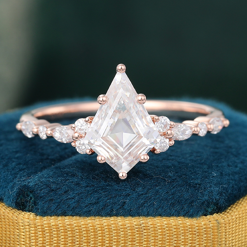 Oval Morganite Engagement Ring Rose Gold Marquise Moissanite online Wedding Ring Vintage Morganite Ring Unique Ring Promise Ring Anniversary Ring