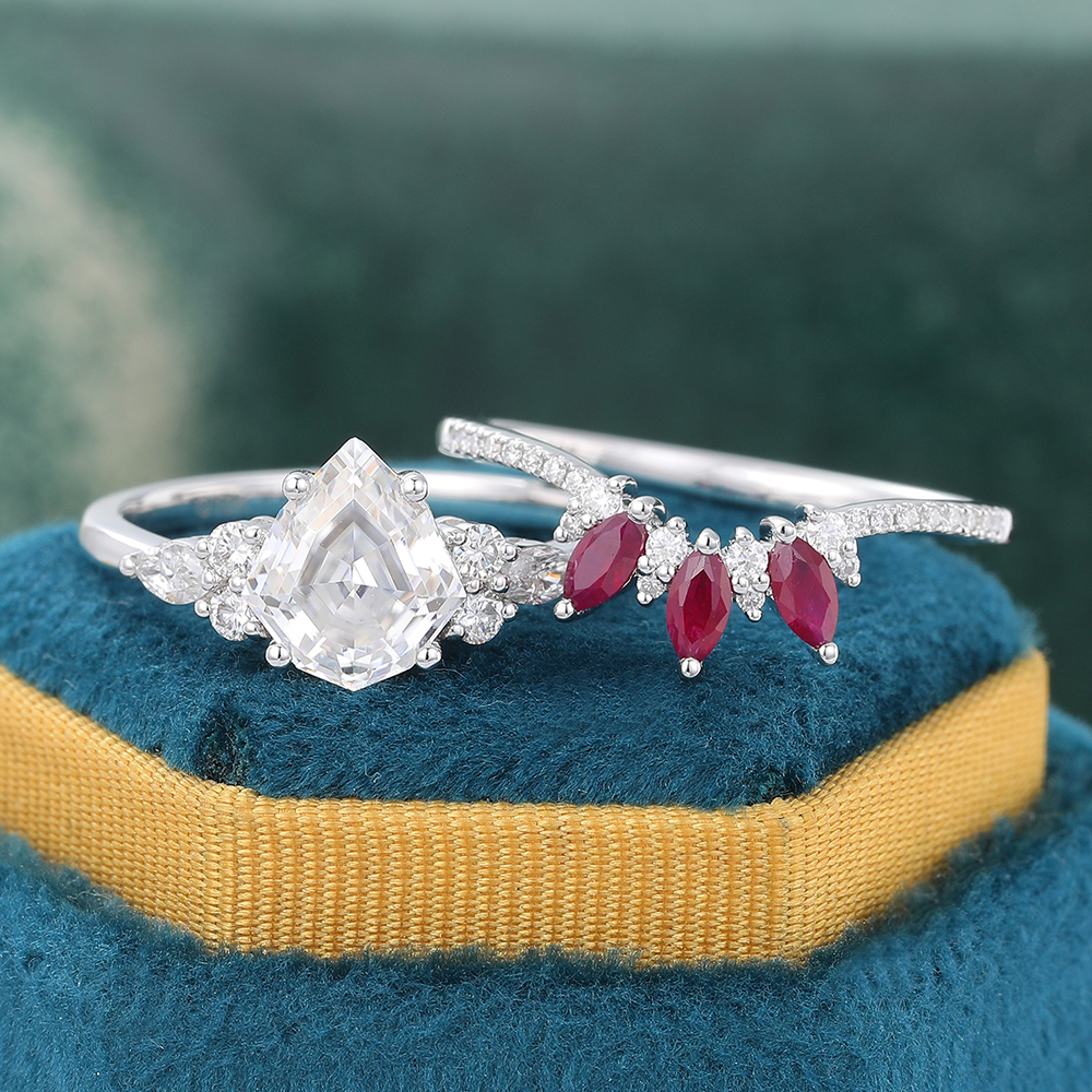 Juyoyo Shield Shaped Moissanite & Ruby Bridal Ring Set White Gold Engagement Ring Set - 2pcs