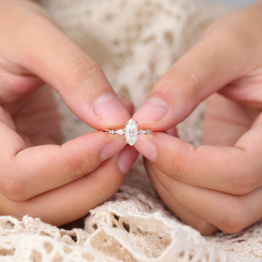 Juyoyo Marquise Cut Moissanite Engagement Ring for Women Vintage Anniversary Promise Ring Gift