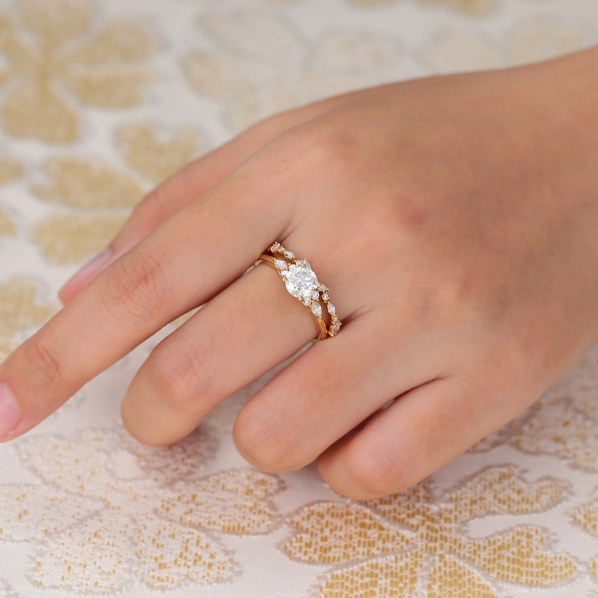 Juyoyo Unique Round Cut Moissanite Wedding Ring Set Vintage Diamond Cluster Ring Yellow Gold