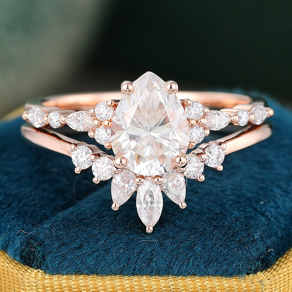 Juyoyo Moissanite Engagement Set Vintage Rose Gold Moissanite Wedding Ring Set for Women - 2pcs