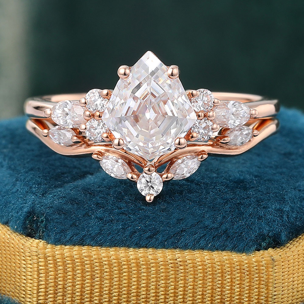 Juyoyo Shield Shaped Moissanite Wedding Ring Set Diamond Cluster Engagement Ring Set Rose Gold