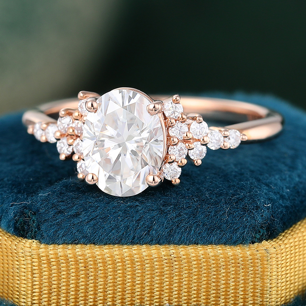 Juyoyo Moissanite Cluster Engagement Ring with Round Diamonds in 14K Rose Gold