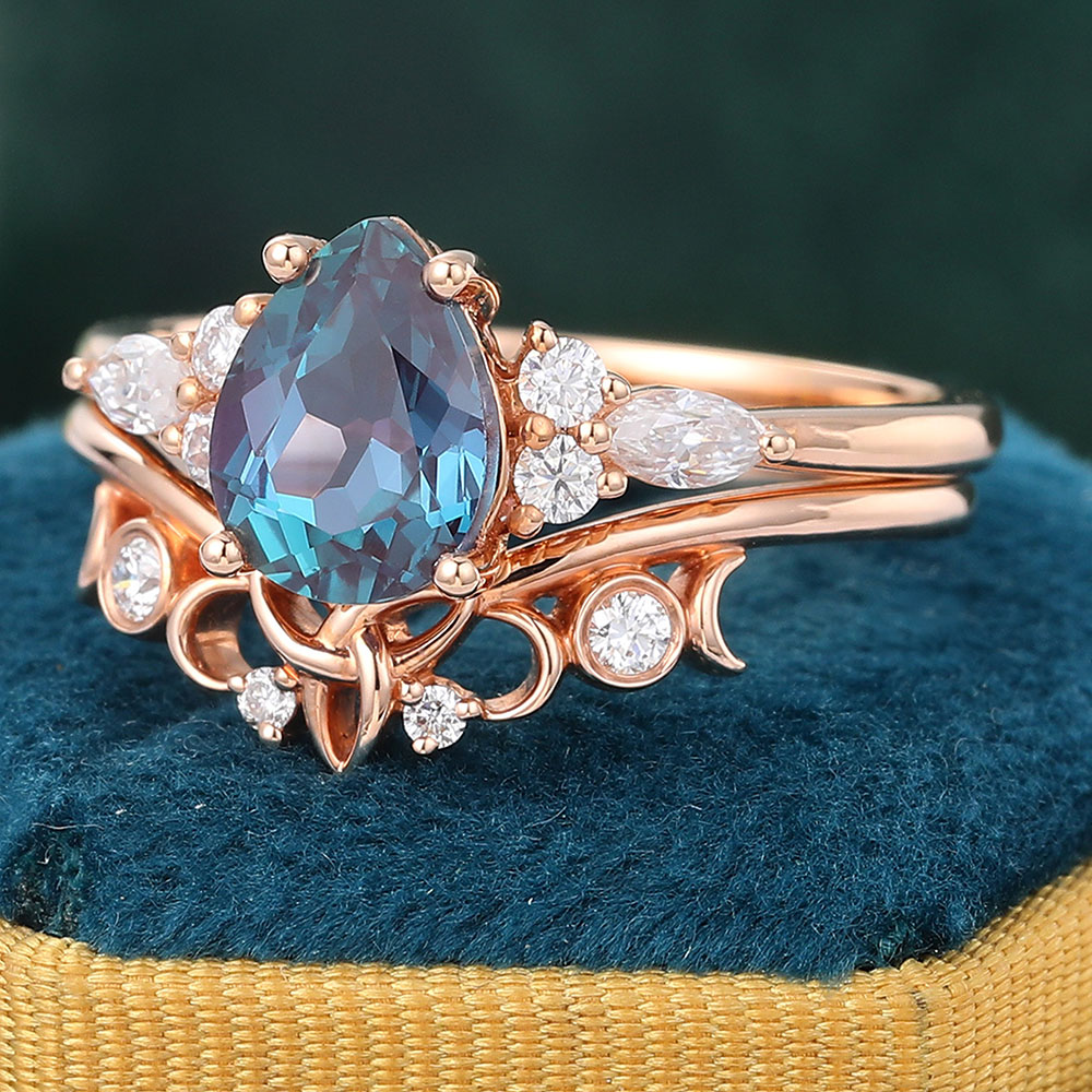 Juyoyo Pear Shaped Alexandrite Bridal Set Dainty Vintage Cluster Engagement Ring Set 14K Rose Gold