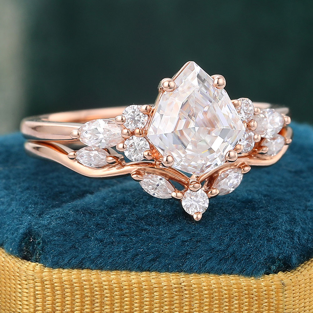 Juyoyo Shield Shaped Moissanite Wedding Ring Set Diamond Cluster Engagement Ring Set Rose Gold