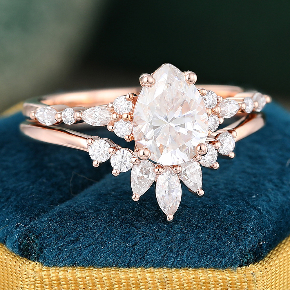Juyoyo Moissanite Engagement Set Vintage Rose Gold Moissanite Wedding Ring Set for Women - 2pcs