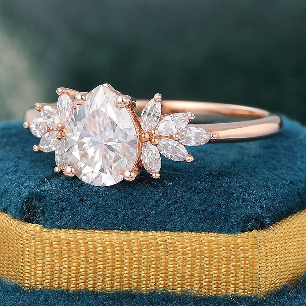 Juyoyo Pear Shaped Moissanite Wing Engagement Ring Vintage Diamond Accents Ring - 14K Rose Gold