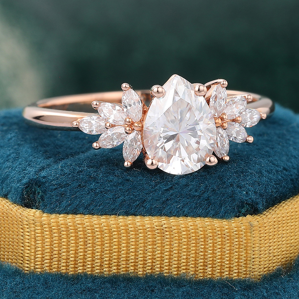 Juyoyo Pear Shaped Moissanite Wing Engagement Ring Vintage Diamond Accents Ring - 14K Rose Gold