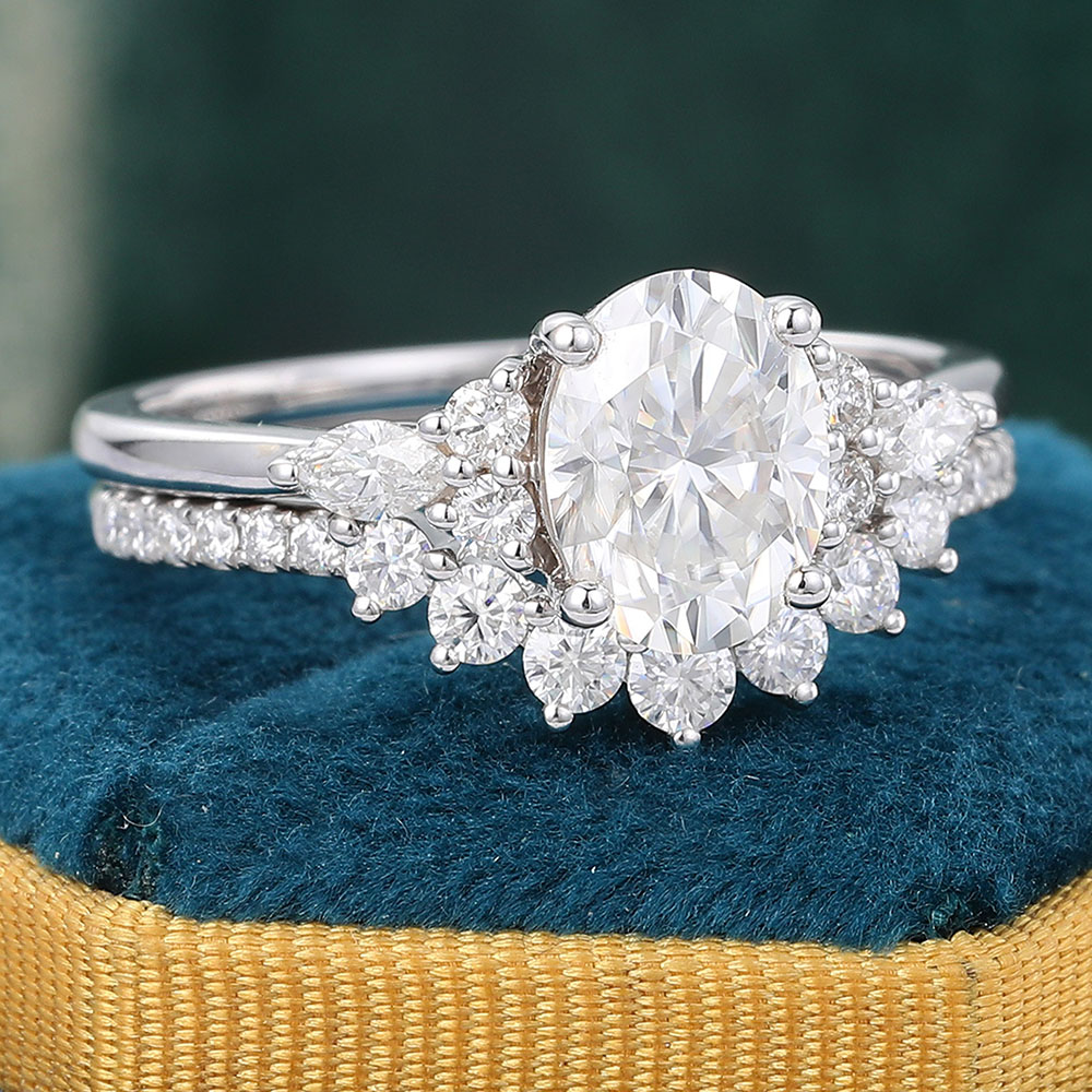 Juyoyo 2CT Oval Cut Moissanite Wedding Ring Vintage Cluster Bridal Ring Set 14K White Gold
